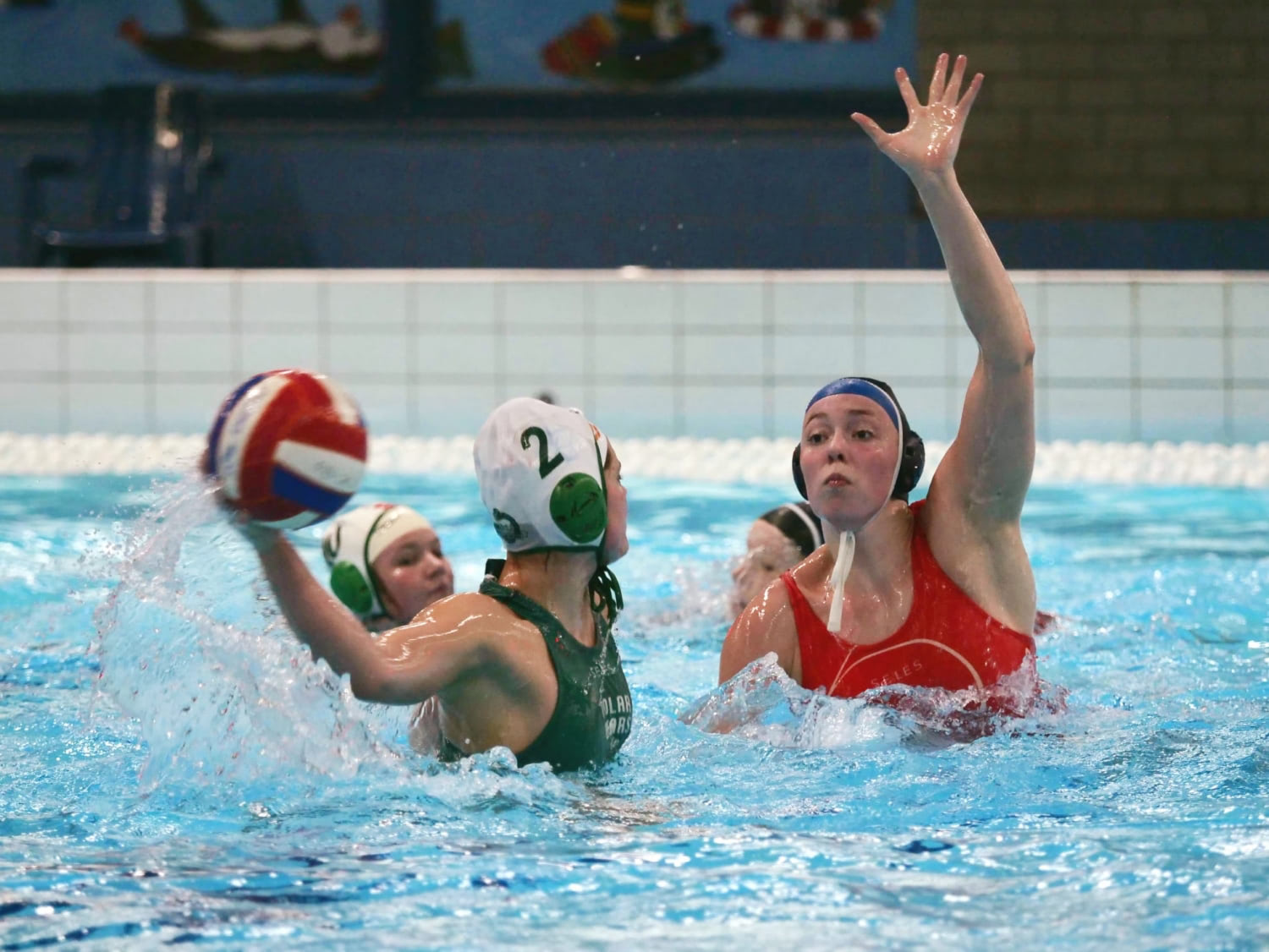 KARAKTERISTIEKEN EREDIVISIE B- & C- JEUGD | Waterpolo.nl